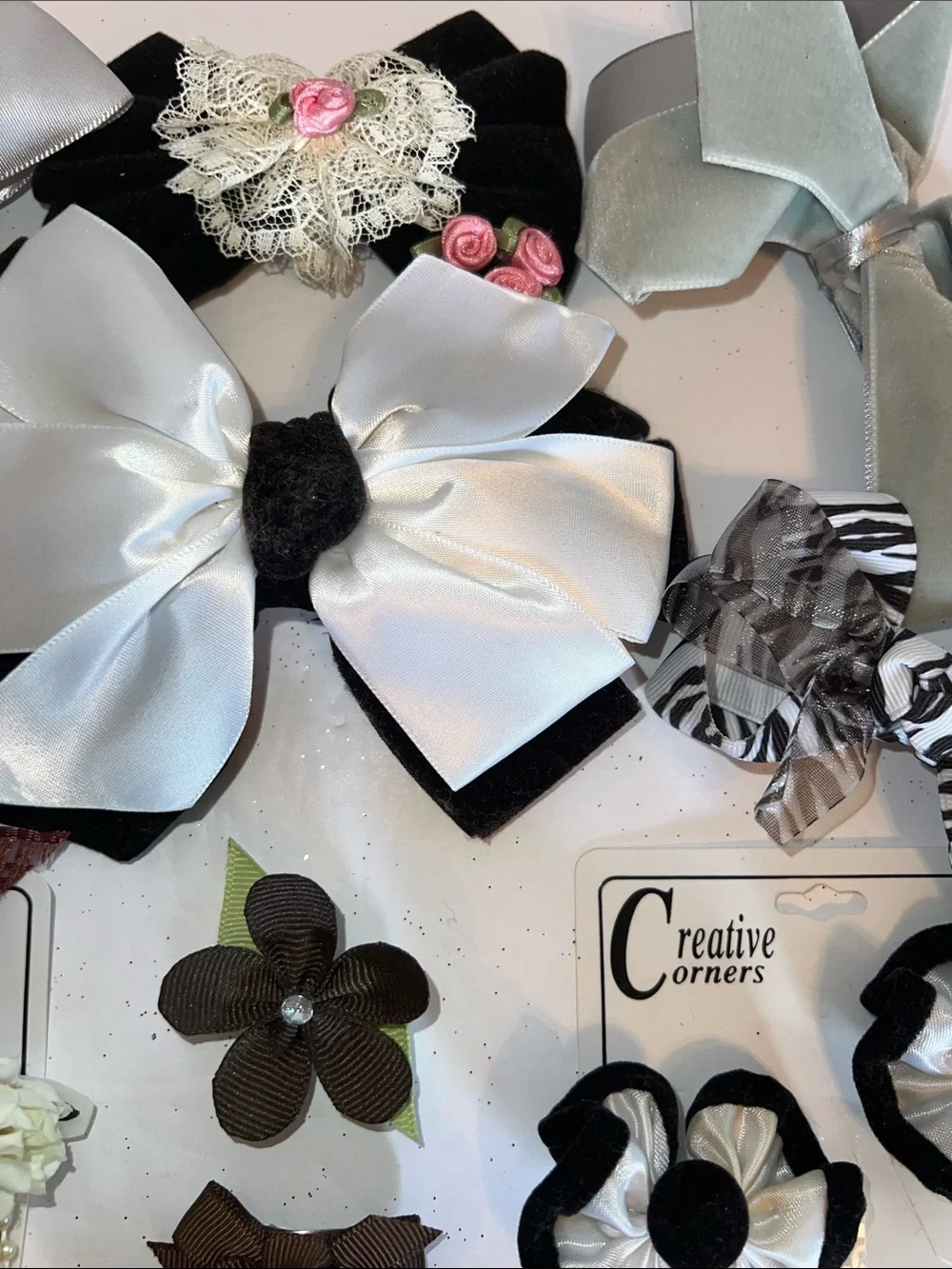 Kids Bow Collection Assorted Colors and Sizes​